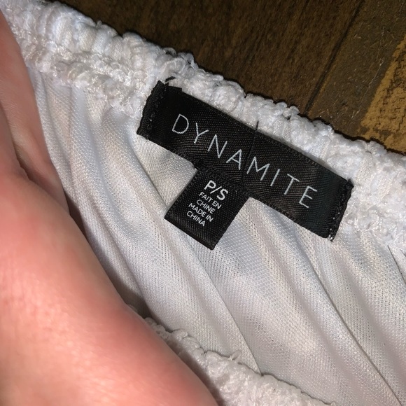 DYNAMITE 🌟 Lace top - Picture 4 of 4